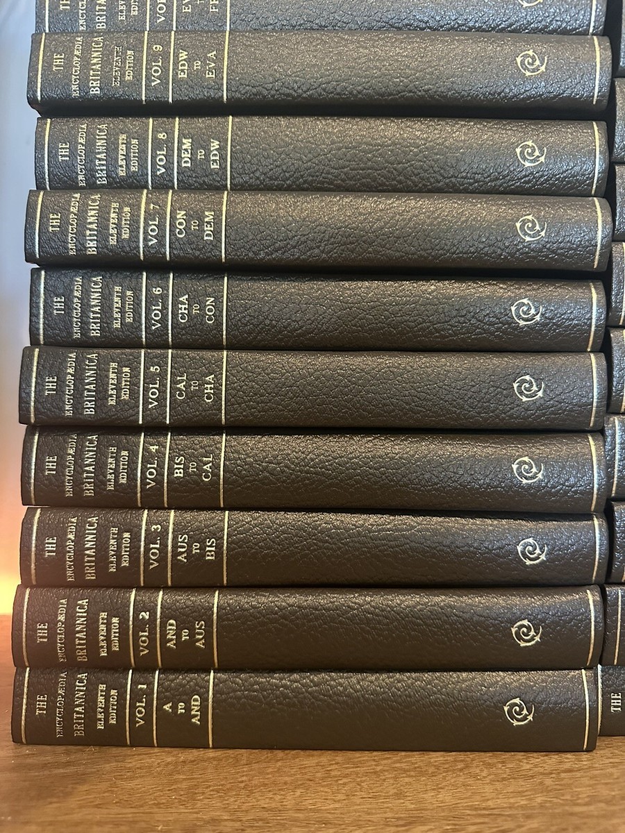 Encyclopedia Britannica 10巻セット 81VcLvMuuGL._UF350,350_QL80_.jpg