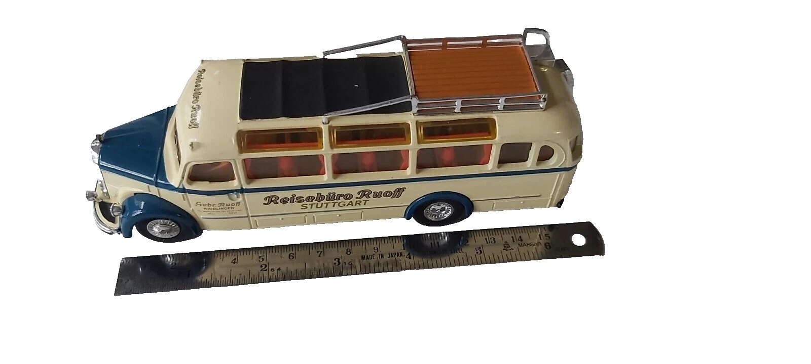 Dinky 奔驰现代制造压铸汽车、卡车和厢型车