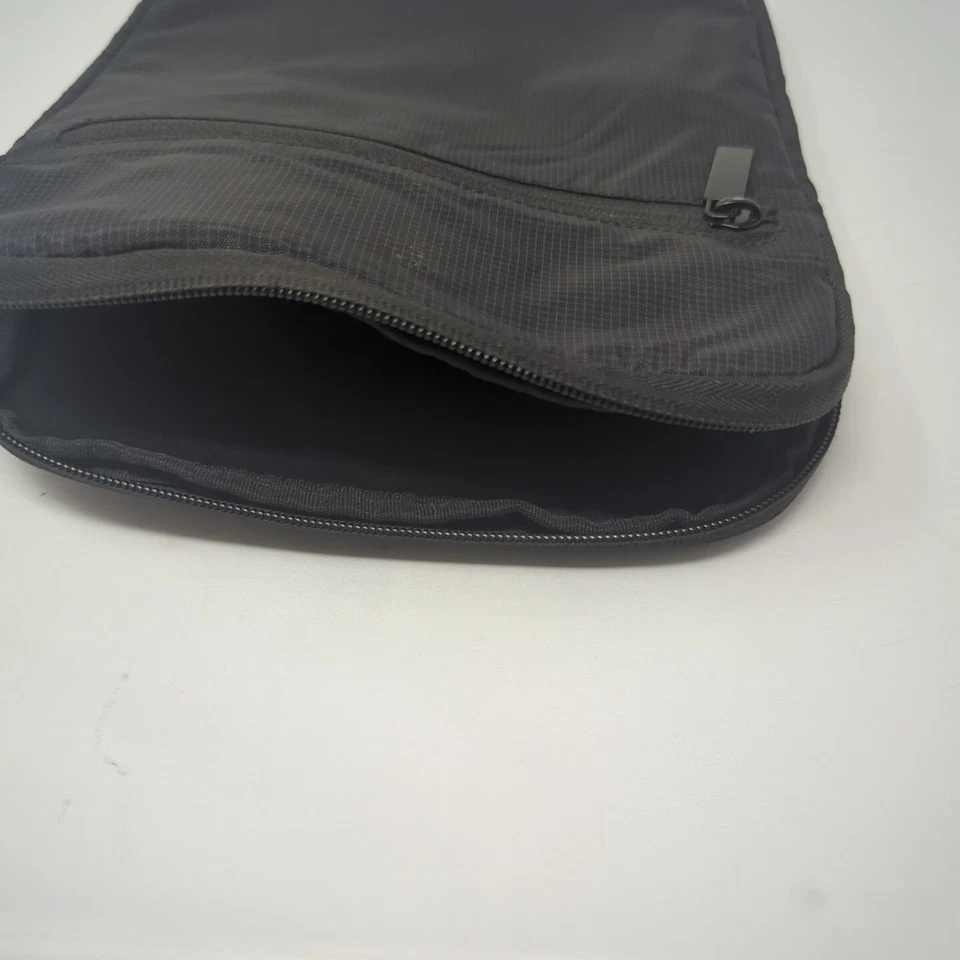 Amazon Basics 12" Black Soft Sleeve Case for Small Laptop iPad Tablet Soft Lined - Image 3 of 4