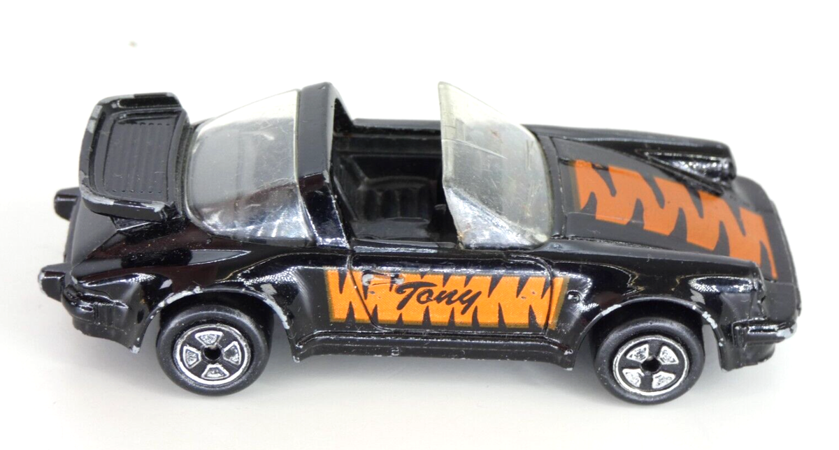 CORGI PORSCHE 911 SC TARGA Toy Car Tony The Tiger