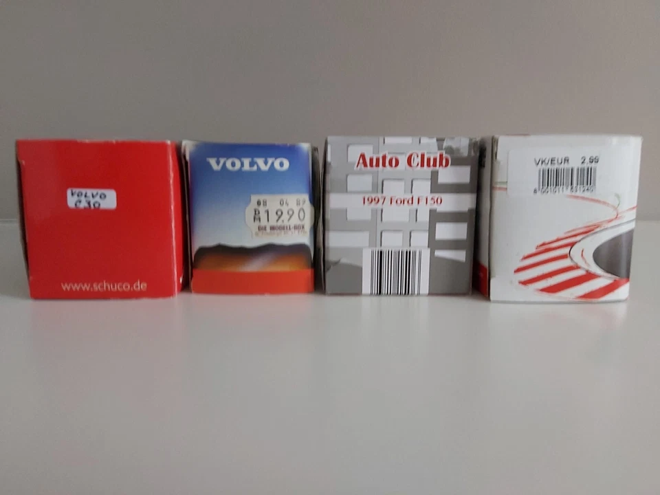 Varias cajas (x4) 1/43 Tonka/Mondo/Schuco/Welly - Volvo/Ford/Mercedes - Imagen 3 de 4