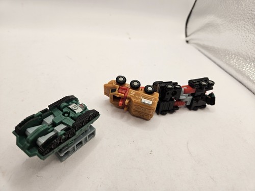 Transformers Armada Land Military MiniCon Team Wreckage, Knock Out, Bone Crusher - Picture 9 of 9