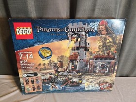 LEGO Pirates of the Caribbean: Whitecap Bay (4194)