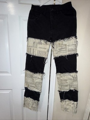 Rustler Classic Women s Fit 30x32 Straight Leg Distressed Patchwork