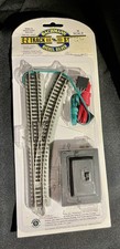 Bachmann E-Z Track System Nickel Silver Remote Right-Hand Switch Item  44862