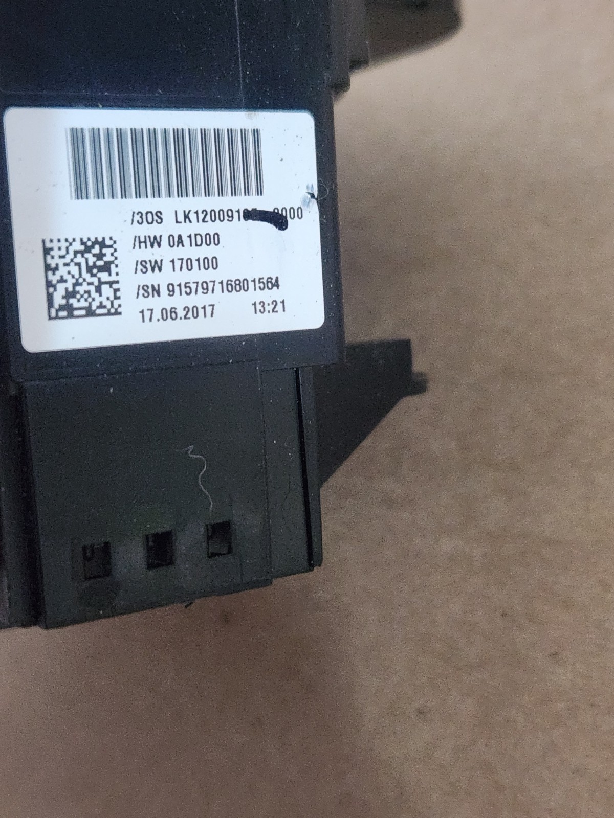 2013-2023 Maserati Ghibli Steering Column Wiper Control Switch 670098392