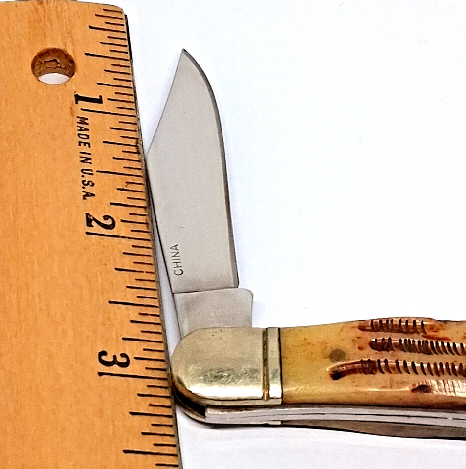 Cuchillo de Bolsillo Plegable Rough Rider 3 Hojas Usado De Colección Mango de Hueso Forro de Latón Foto 3 de 4