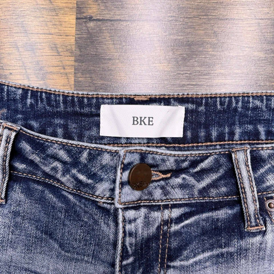 Pantalones Cortos BKE Stella Para Mujer 30 Denim Corte Tiro Medio Elastizados Envejecidos Foto 3 de 4