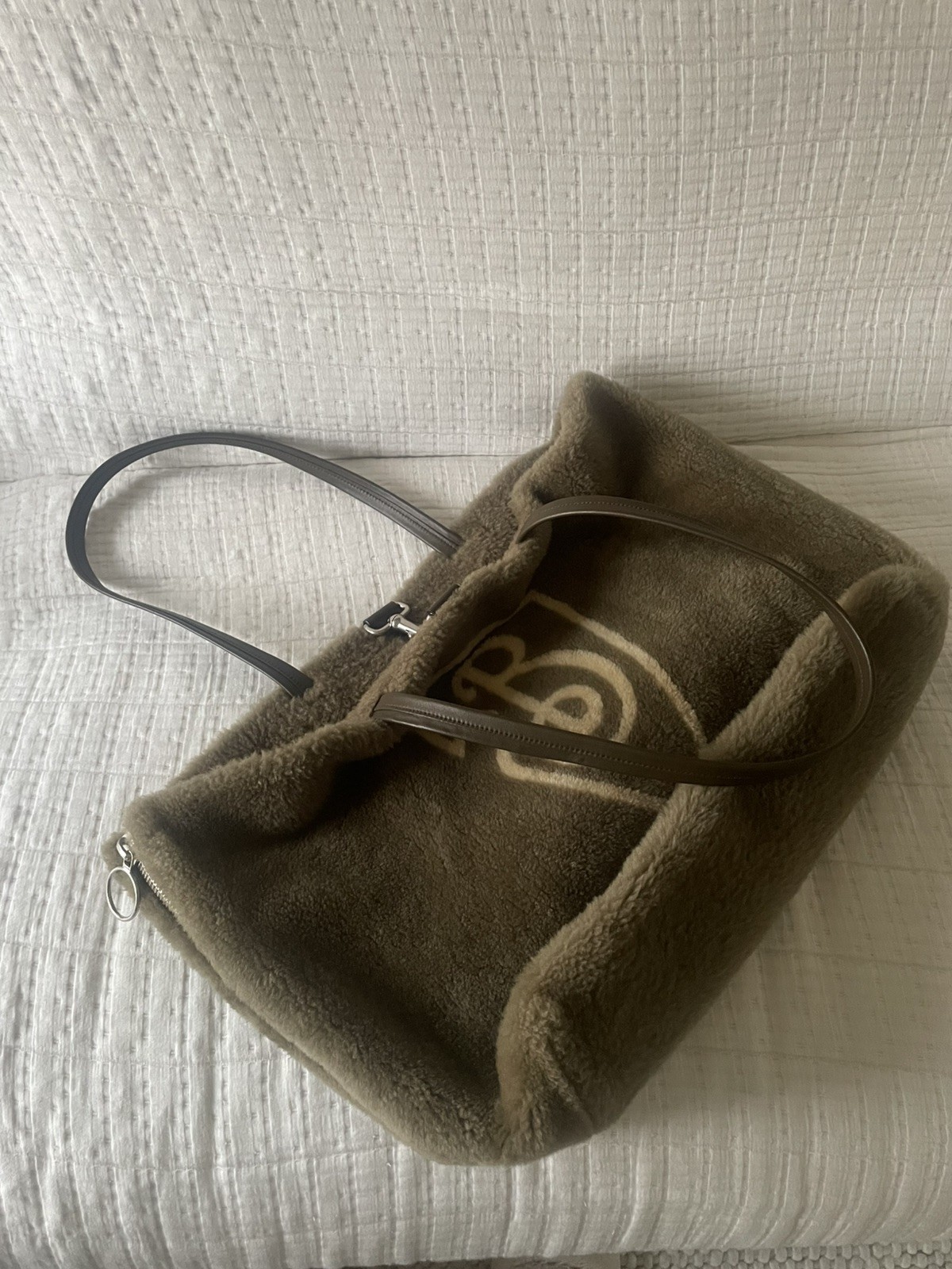 Burberry B Shield shearling Tote image 5