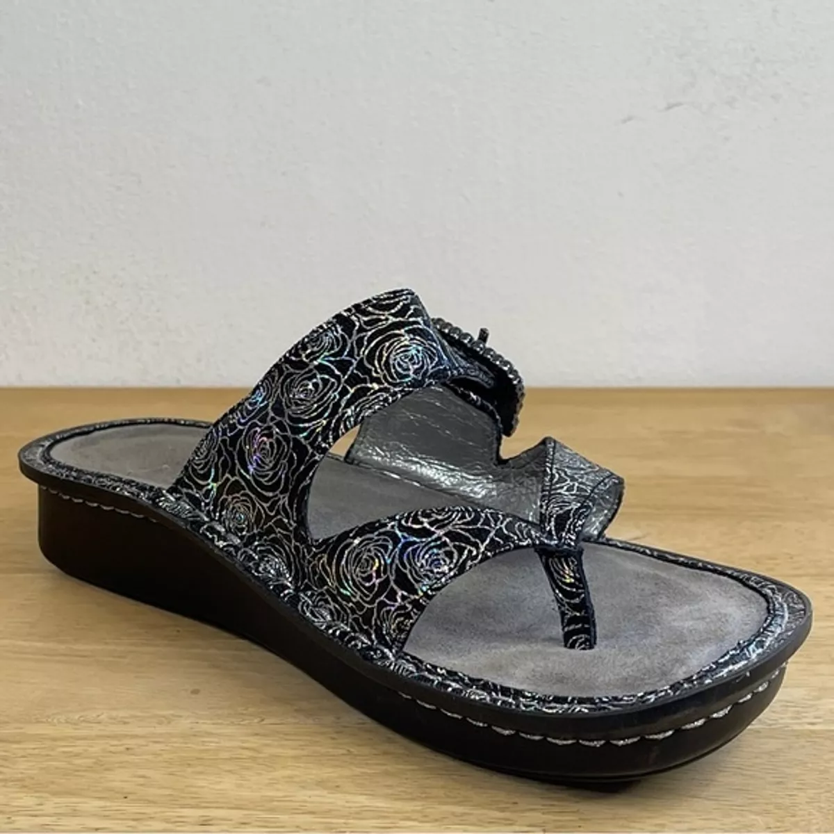 Alegria valentina hotsell sandals
