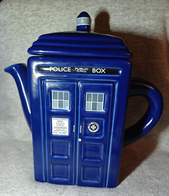 Doctor Who Tardis Teapot Time Machine Sci Fi BBC Blue Police Call Box ...