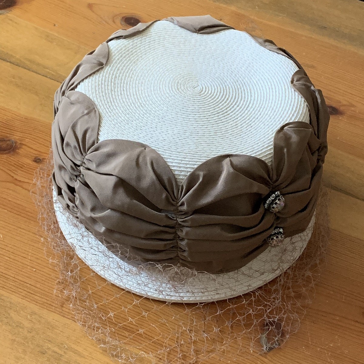 ✅HOST Pick✅ Vintage Rosalyn Hat, Size 23 Vintage Church Hat, Rosalyn, Size 23, Brown & White | eBay main image 2