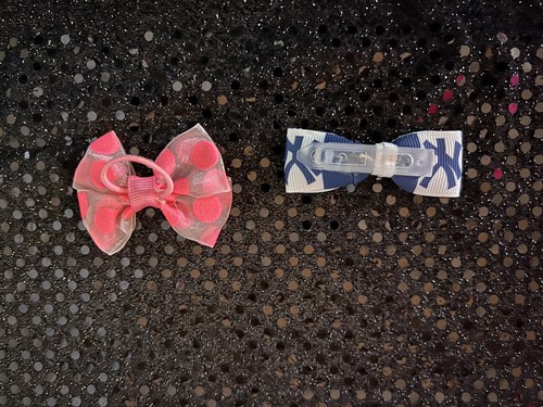 Little Handmade Hair bows. Large designed Scoop - Picture 4 of 4
