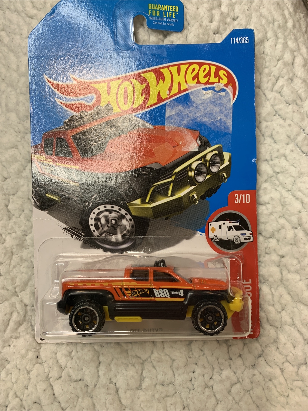 Off-Duty 2015 Hot Wheels RSQ Team 4 HW Rescue 3/10 Package Worn Sticker Residue.
