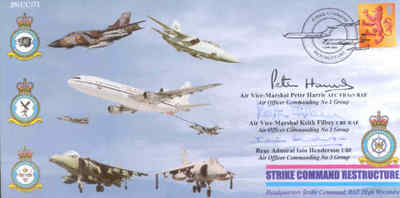 CC71c RAF Strike Command Cover signiert 3 Senior AOC
