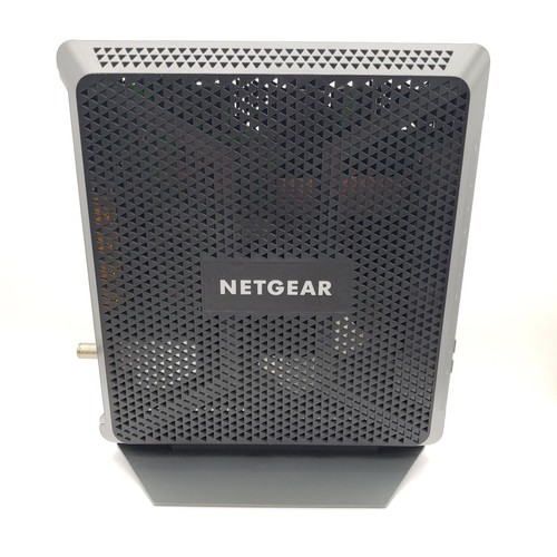NETGEAR Nighthawk AC1900 4 Wireless-Wi-Fi 802.11ac Router - C7000-100NAS - Picture 9 of 13