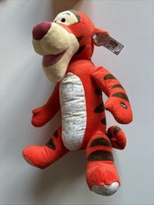 Disney Winnie the Pooh Tigger, Plüschtier, 100 Jahre Disney, Mit Sound, 40cm