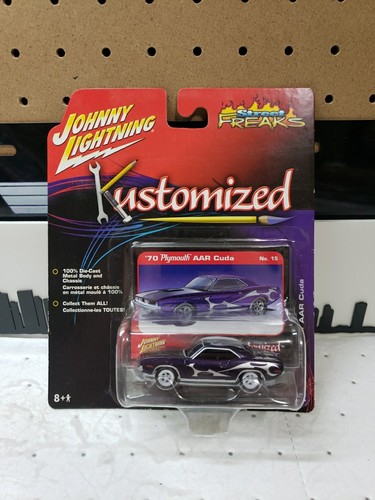 Johnny Lightning 1970 Plymouth AAR Cuda White Lightning Street Freaks in Lila