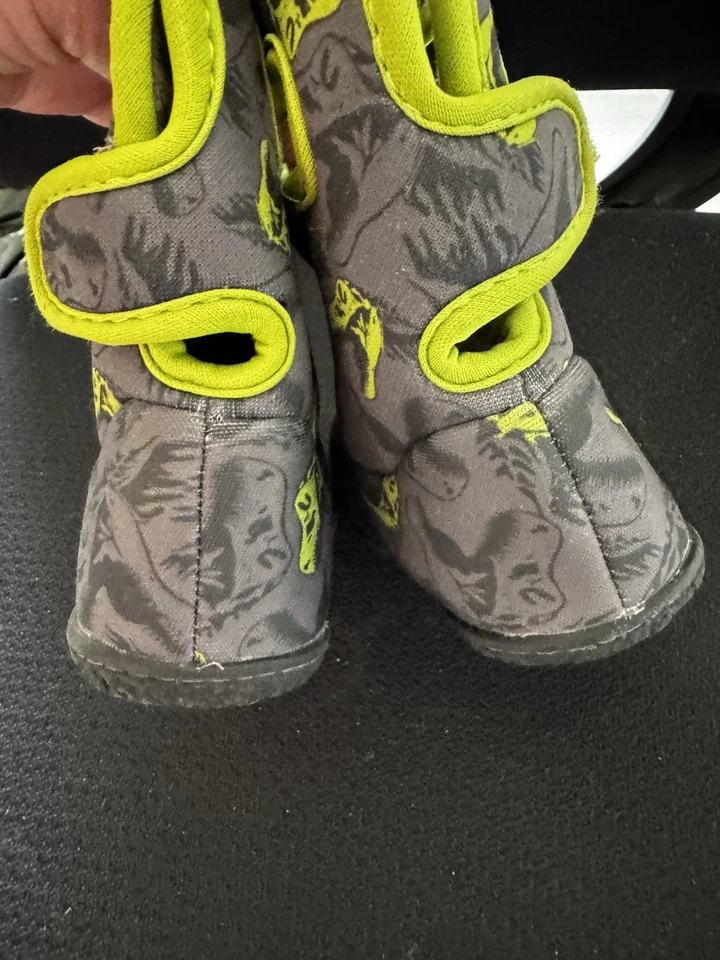 Bogs Boots Dino Infant Size 5 - Image 3 of 4