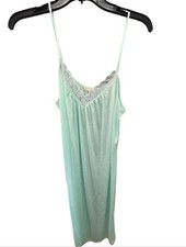 Vintage Women's Lace-Trim Slip Nightgown - Mint Nylon Size M Full Length