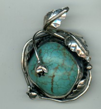 Southwest Large Green Spider Web Turquoise 925 Sterling Silver Onate Pendant