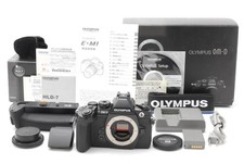  MINT  Olympus OM-D E-M1 Digital Mirrorless Camera Body HLD-7 15mm Lens JAPAN