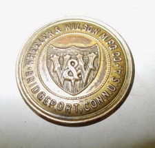 VINTAGE WHEELER & WILSON TREADLE SEWING MACHINE BRASS MEDALLION NICE CLEAN SHAPE