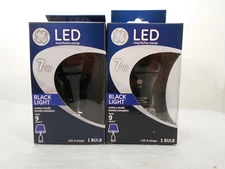 LOT OF 2 GE LED Black Light Bulb 7 watt A-Shape Medium Base  A-19 (131)