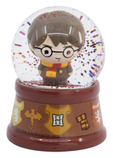 OFFICIAL HARRY POTTER WIZARDING WORLD GLASS SNOWGLOBE SNOW GLOBE By STORLINE NEW