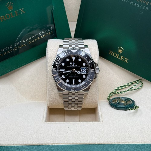 Rolex GMT-Master II 2024 Bruce Wayne Black Gray Ceramic Bezel Jubilee Bracelet