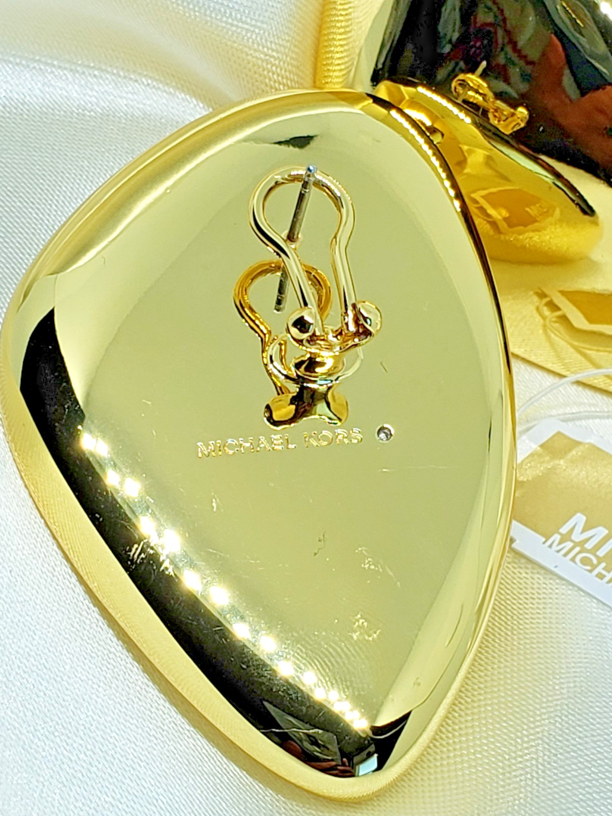 MICHAEL KORS Gold Tone Clip-On Teardrop Earrings Women's Fashion Jewelry  thumbnail 5