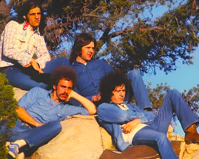 EAGLES - 8''X10'' PHOTOGRAPH