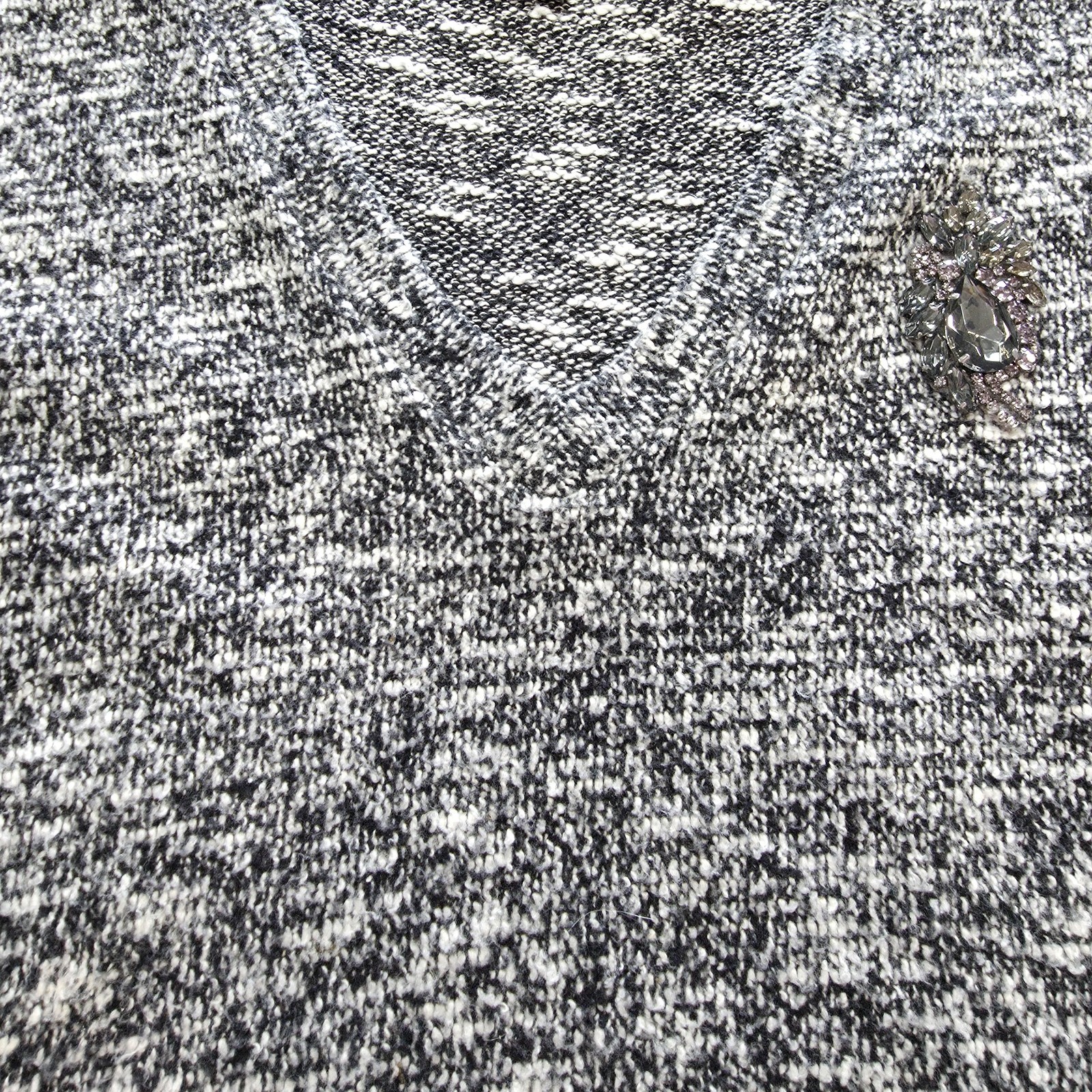 Zara W/B Collection V-neck long sleeve sweater rhinestone embellishments M thumbnail 4