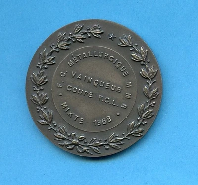 FOOTBALL LUXEMBOURG, médaille FC M.M.R., VAINQUEUER COUPE F.C.L. 1968 - Photo 1/2
