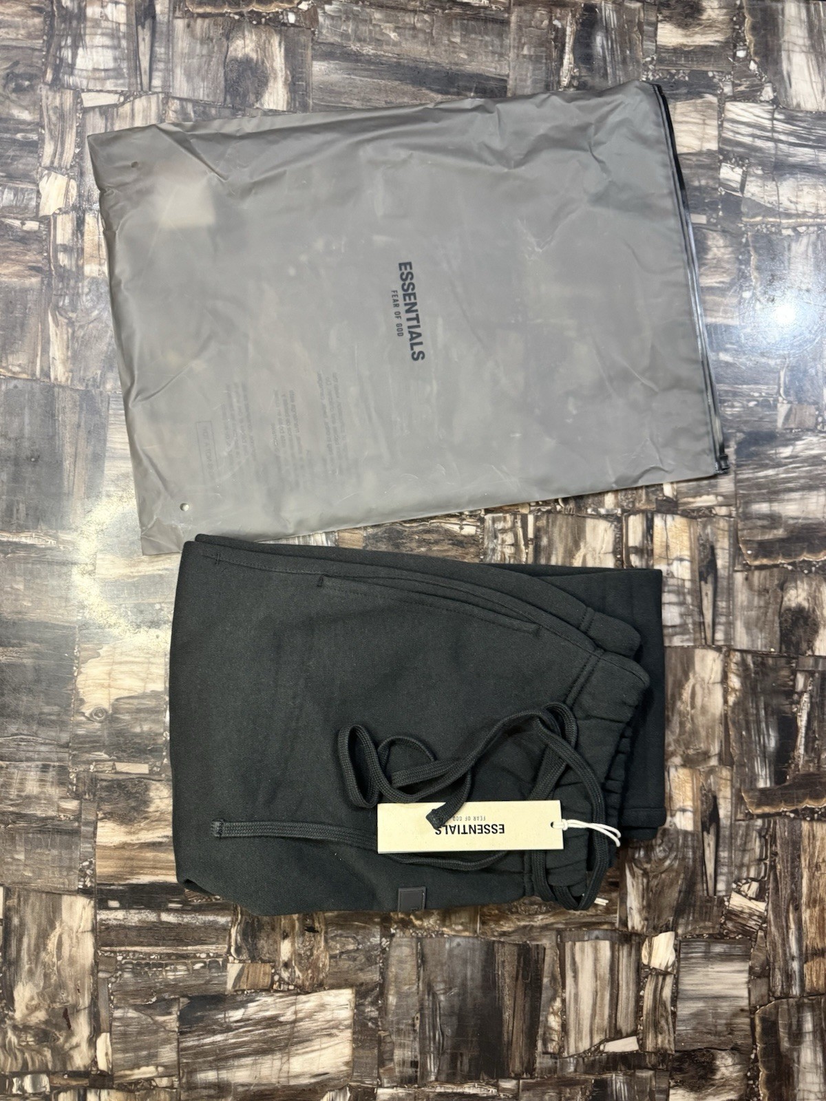 ESSENTIALS Fear of God Men's Black Activewear Jogger Pants Drawstring thumbnail 2