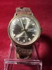 Vintage Gold Tone Men’s Timex Watch- Day date - New Band - Running Condition