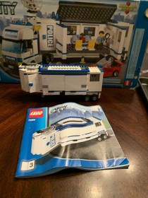 LEGO City Mobile Police Unit 7288 - USED
