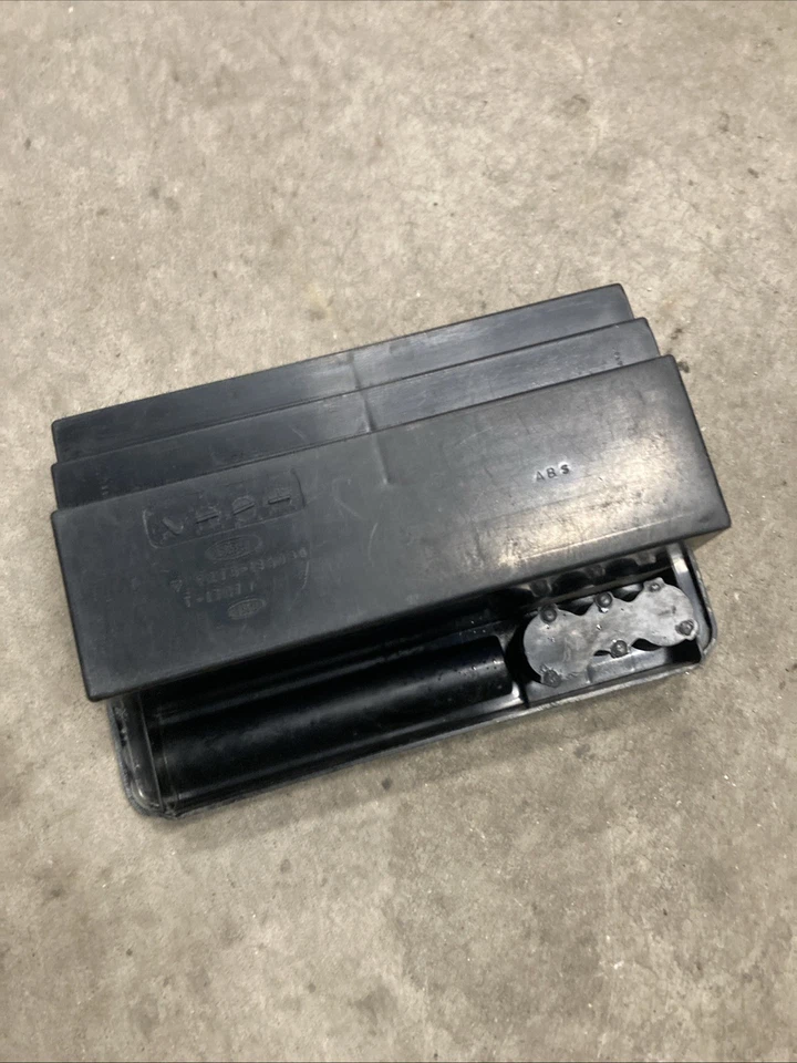 OBS Ford F150 F250 F350 Bronco 1992-1996 consola central almacenamiento cubby inserto OEM Foto 2 de 4