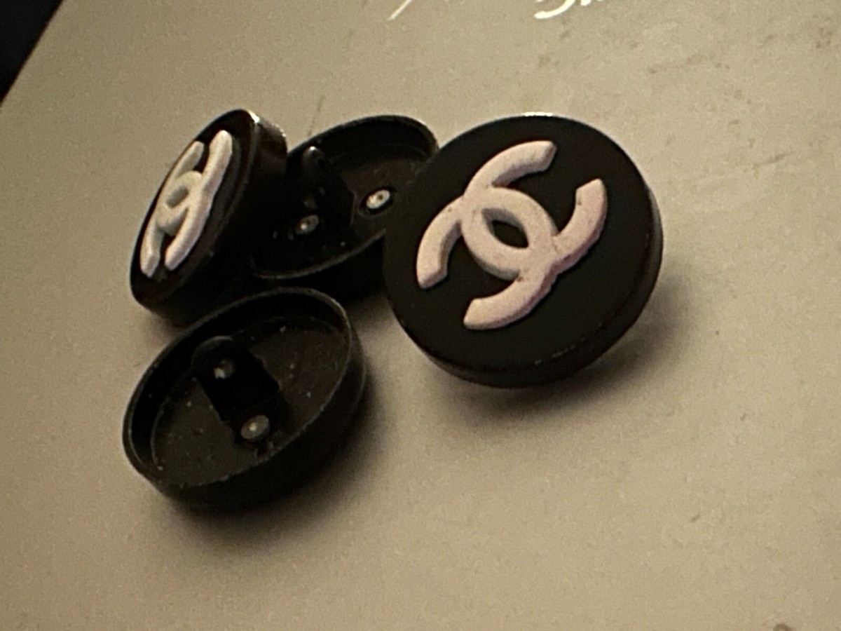 CHANEL ボタン CHANEL ビンテージボタン シルバーブラックスター4個 22mm