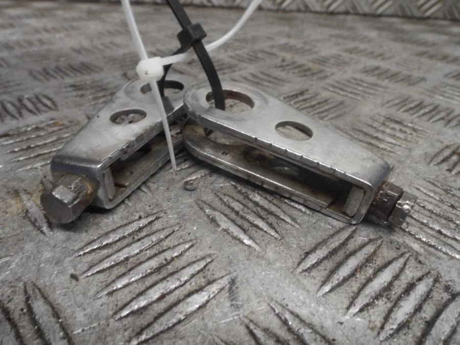 Honda CM400T CM400 T 1981 Cam Chain Tensioners Adjusters  - Image 3 of 4