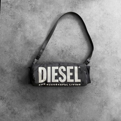 バッグ y2k archive DIESEL VINTAGE BODY BAG 00s DIESEL Y2K Archive 00s Nylon Logo Body Bag Black Shoulder