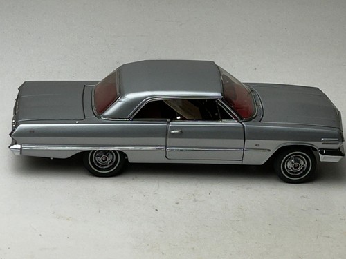 Franklin Mint 1/24 Scale Diecast 1963 Chevrolet Impala SS, Read - Picture 13 of 21