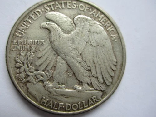 1946-D  50C Walking Liberty Half Dollar