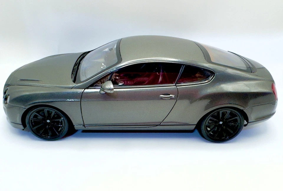 Bentley Continental GT Supersport — литая — 1:24 — серая — от Welly - Изображение 3 из 4