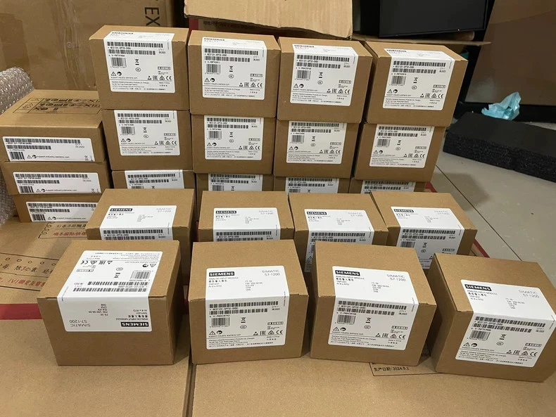 Siemens 6ES7331-7SF00-0AB0 Analog Input Module - Image 2 of 4