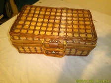 WICKER CARRY CASE PICNIC BASKET