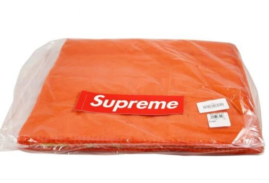 Supreme X Woolrich Eat Sh*t Wool Throw Blanket 52