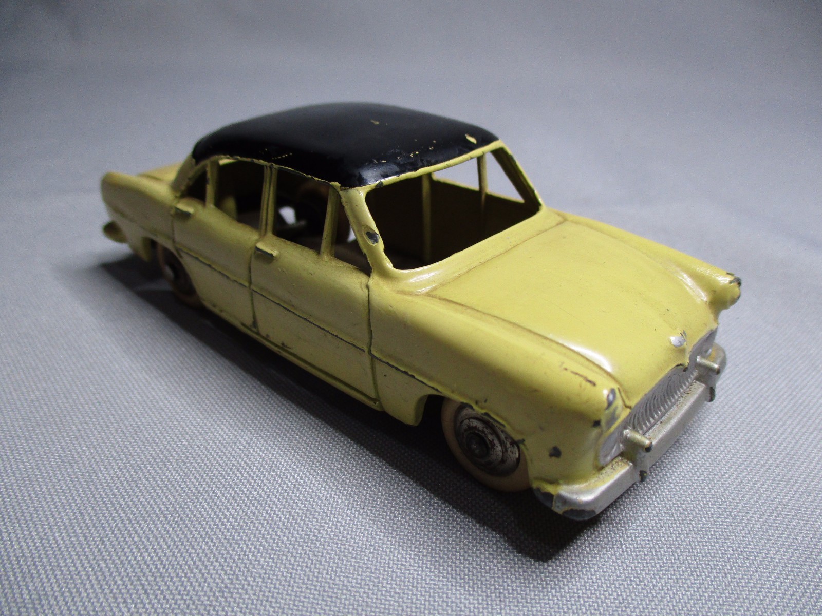 Dinky Toys 24Z Simca Versailles - Collection