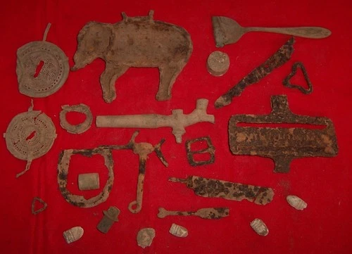 MISC DUG CIVIL WAR ERA RELICS & BULLETS From Virginia Hammond Collection