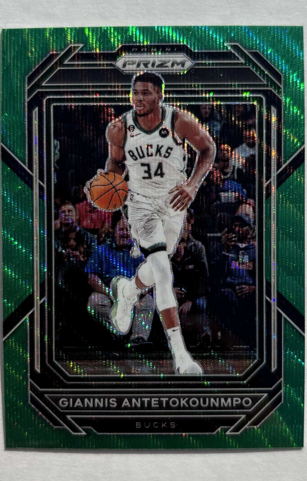 Giannis Antetokounmpo 2022 Panini Prizm Green Wave #96